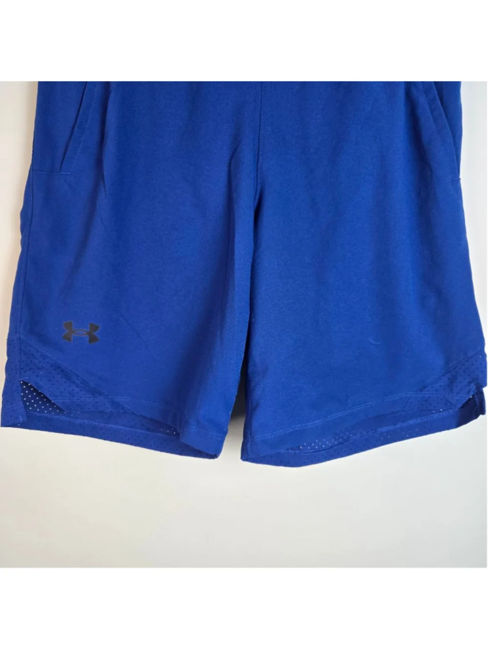 Men's NWT Under Armour Blue Athletic Shorts M - Picture 8 of 13